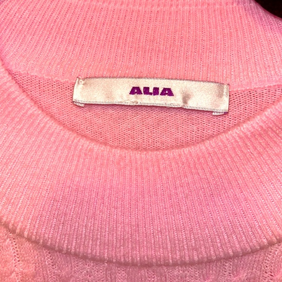 Pink Pearl Sweater - Picture 3 of 4